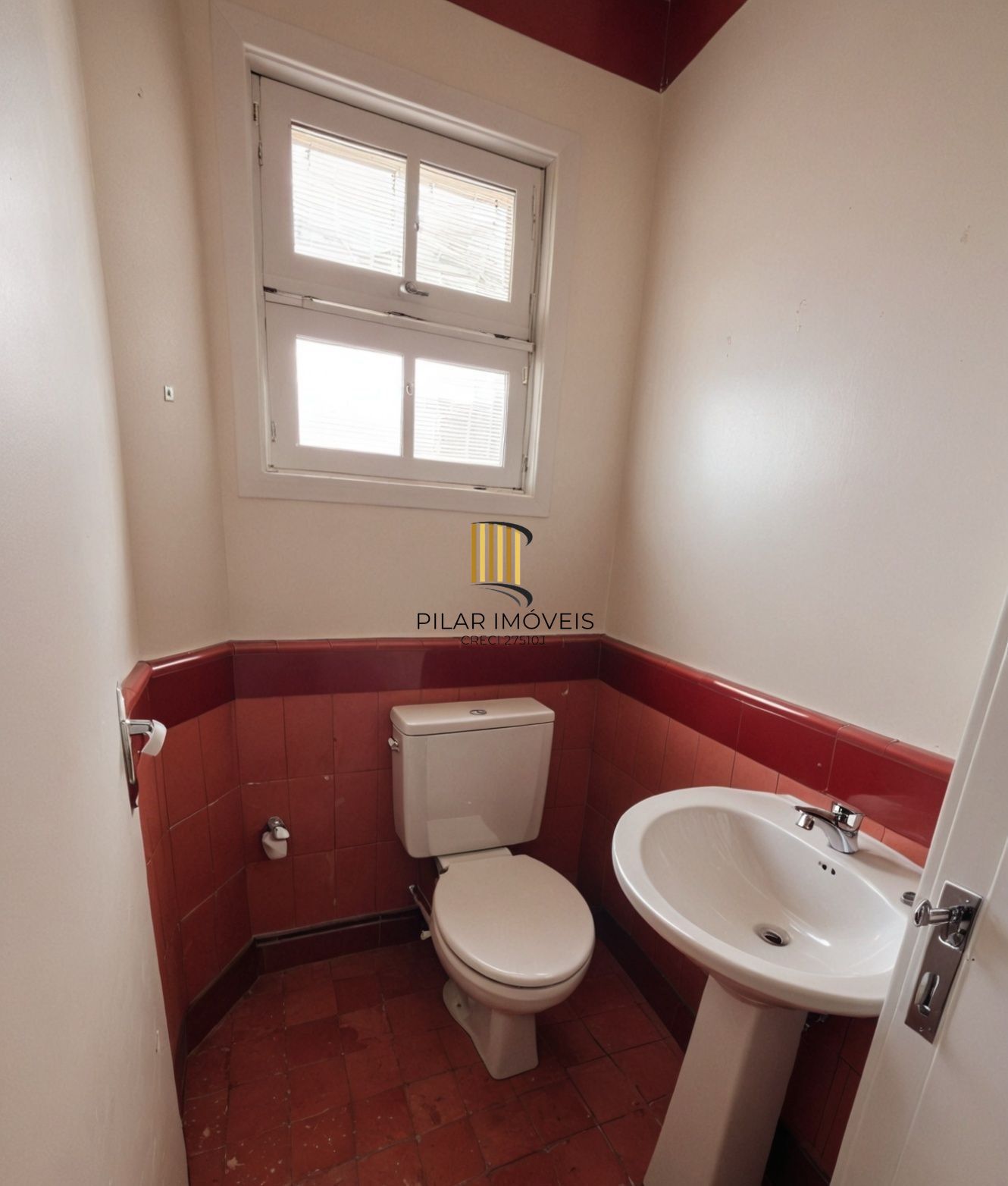 Casa em condomínio com 3 quartos, suíte e 200 m² – Tristeza
