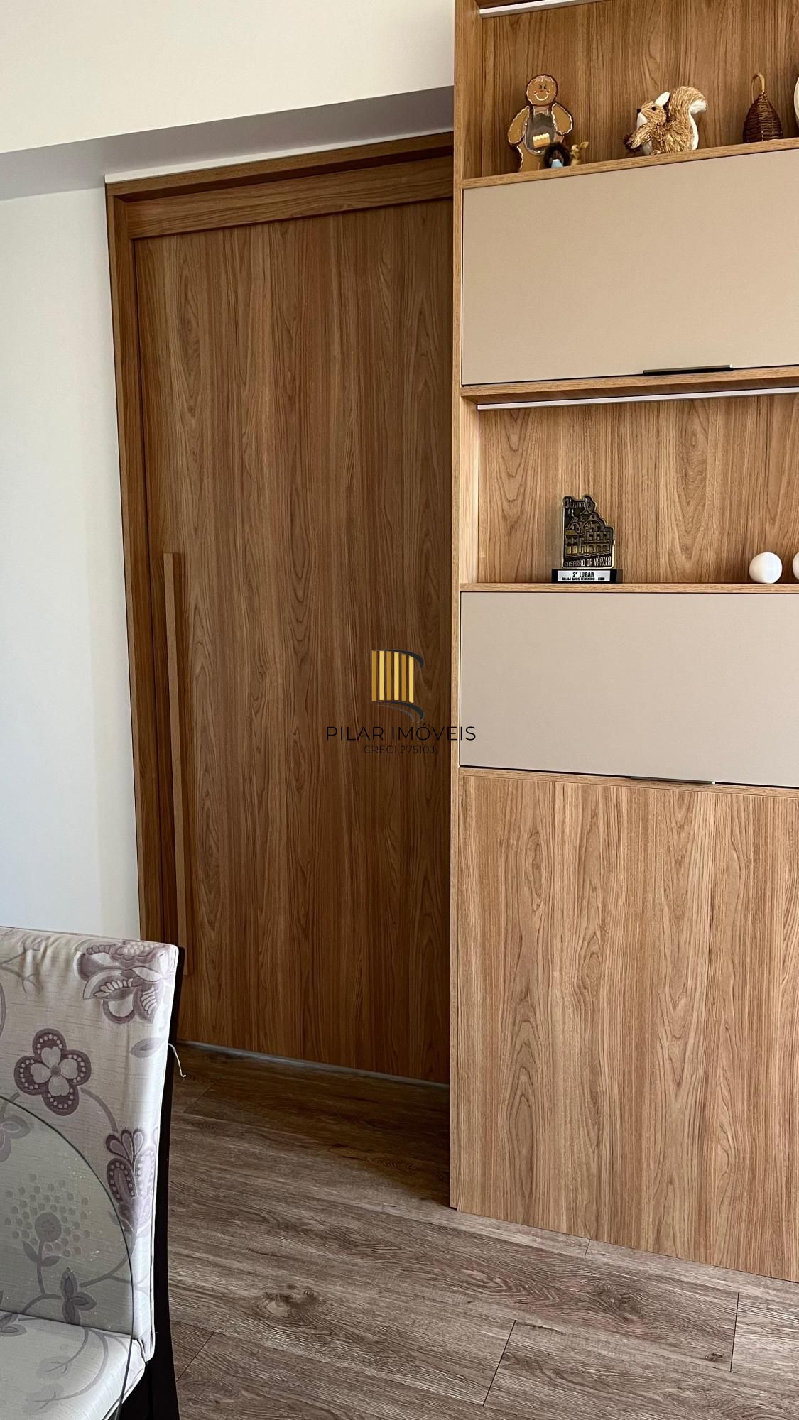 Vende-se apartamento mobiliado de 1 dormitório, 40m² e 1 vaga - Auxiliadora