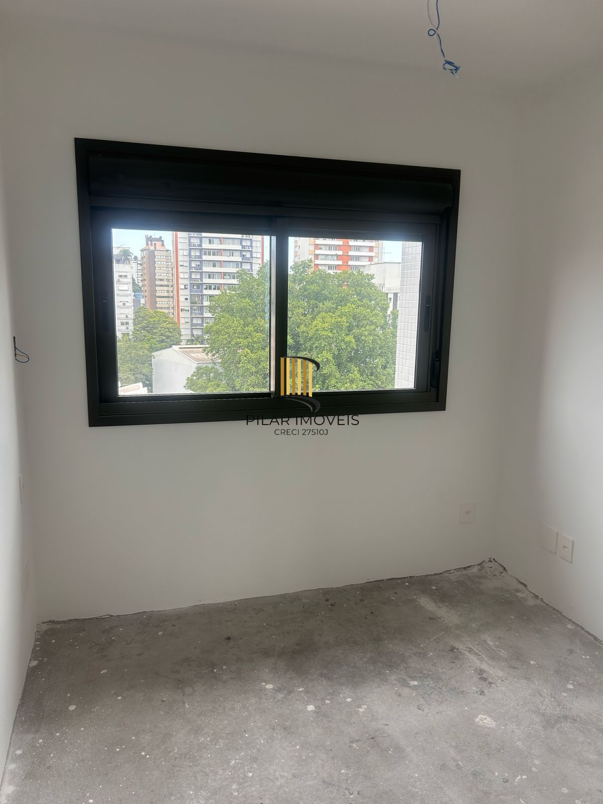 Apartamento de 2 quartos com 88 m², 2 vagas, sacada e churrasqueira - Auxiliadora