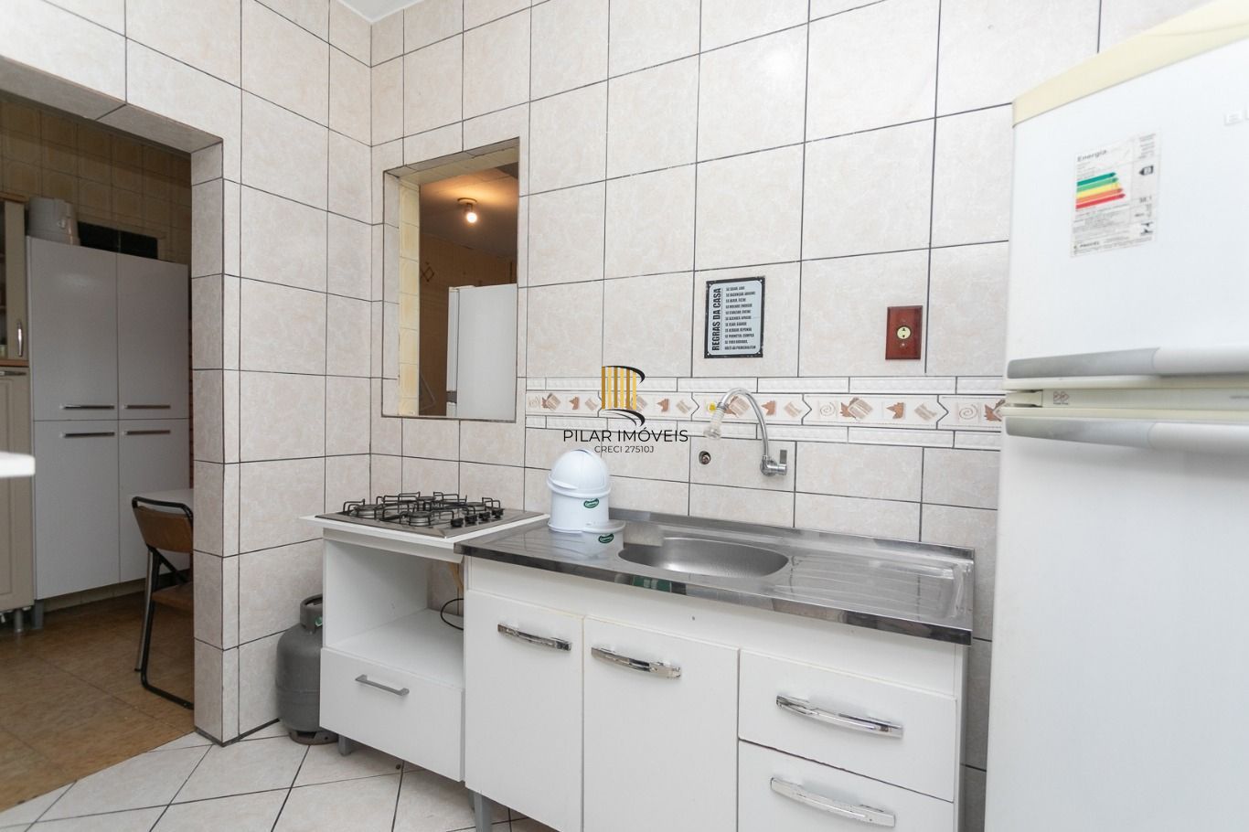 Vende-se apartamento com 3 quartos(1 suíte), 95m², sacada e 1 vaga - Bela Vista