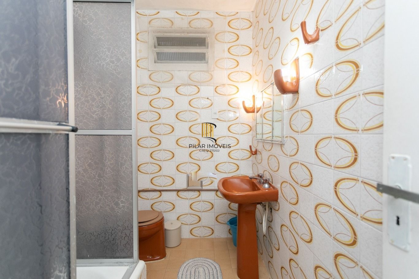 Vende-se apartamento com 3 quartos(1 suíte), 95m², sacada e 1 vaga - Bela Vista