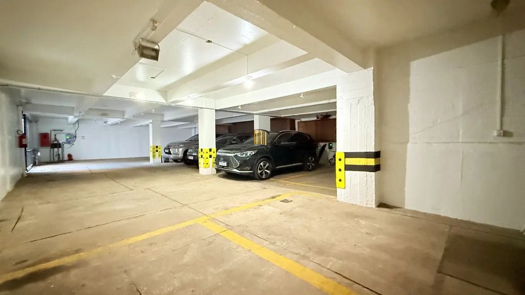 Apartamento alto padrão com 3 quartos, ótima localização e 173 m² - Moinhos de Vento