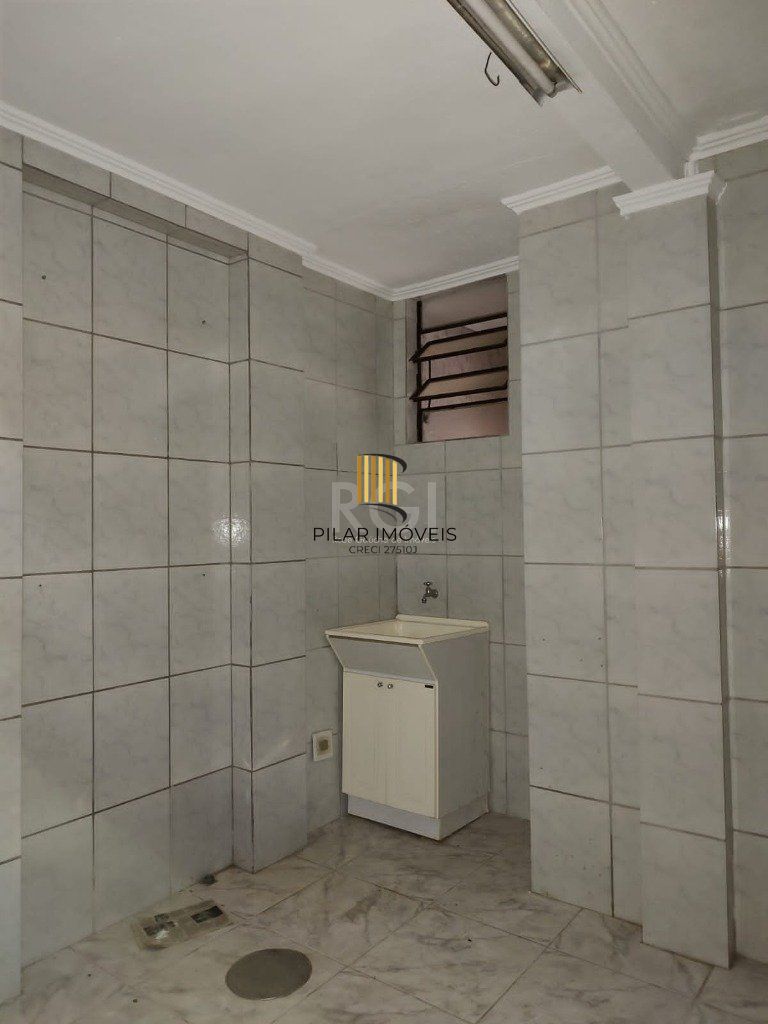 Casa para Venda - 98m², 2 dormitórios, 2 vagas - Alto Petrópolis