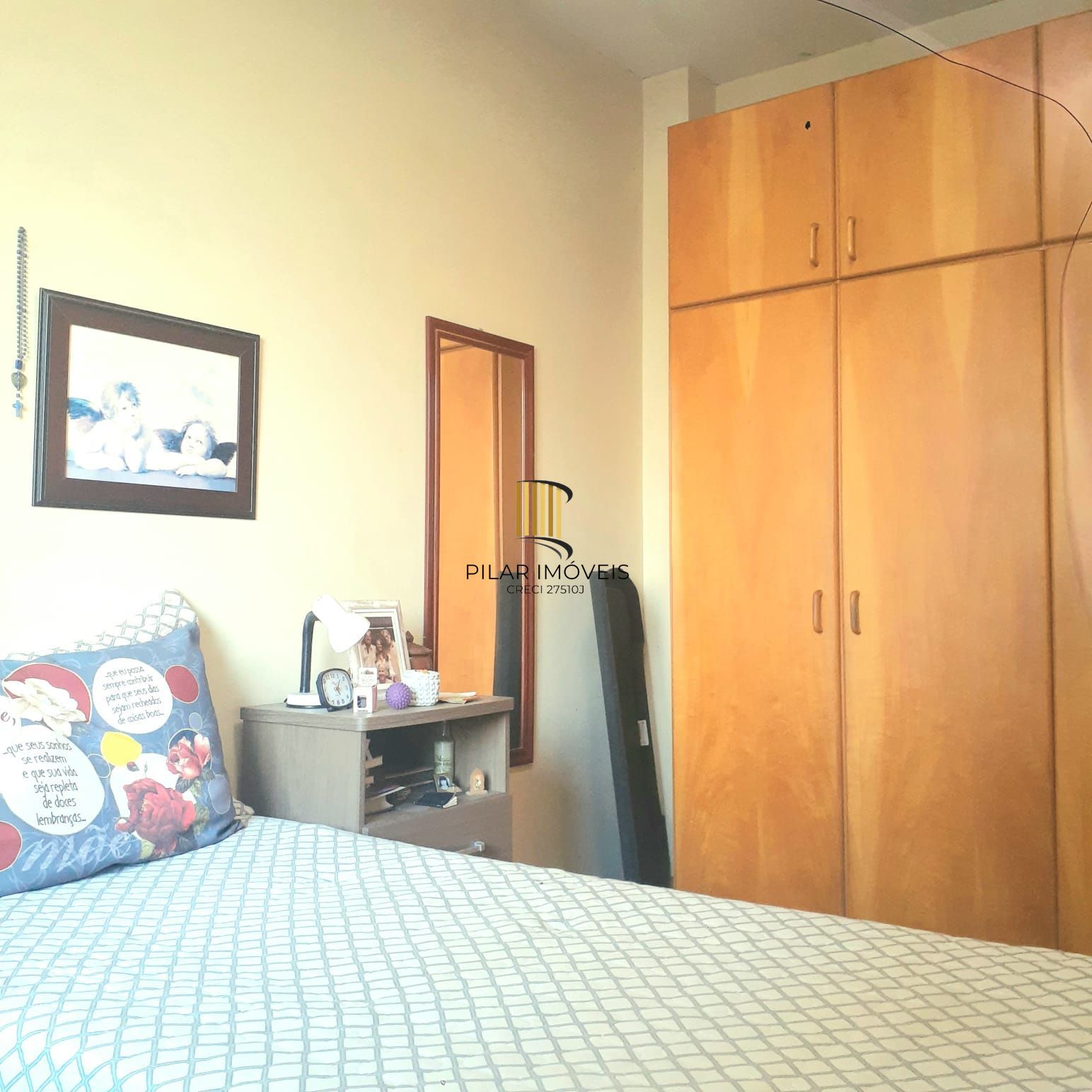 Vende-se apartamento com 1 quarto e 38m² - Bom Fim