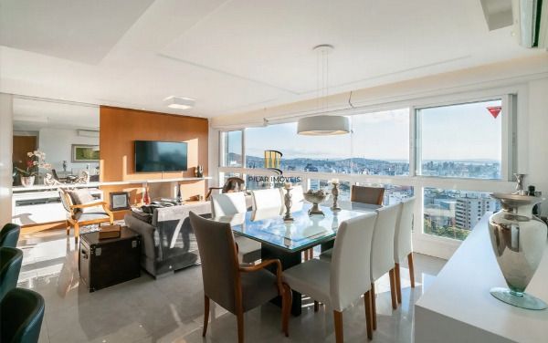 Vende-se amplo apartamento com 3 suítes, 126m² e 2 vagas - Petrópolis