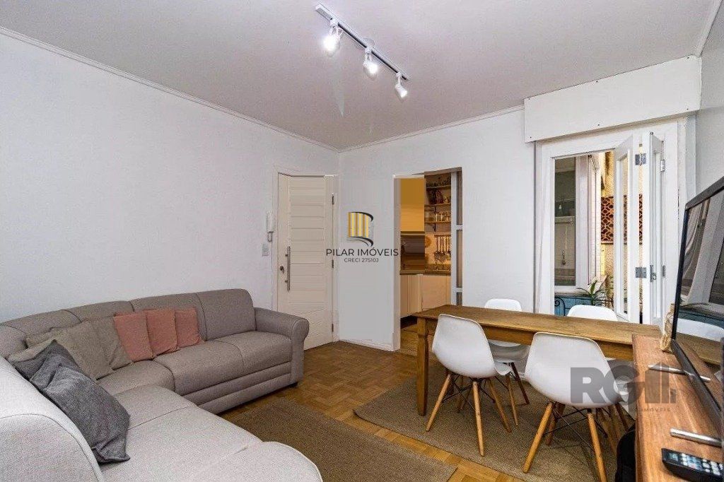 Apartamento 1 dormitório 1 banheiro no Bairro Centro Histórico