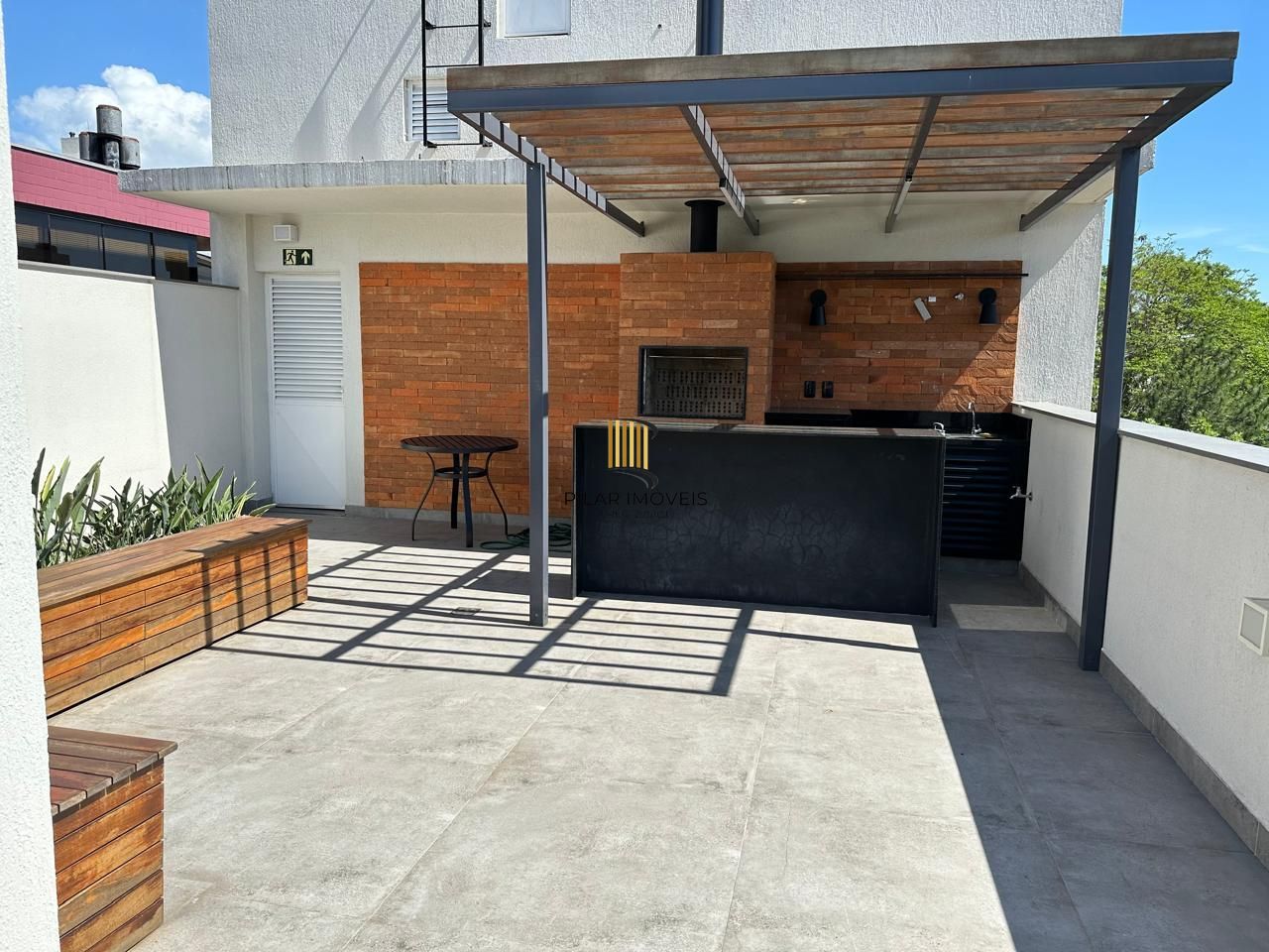 Vende-se apartamento com 2 quartos (2 suítes), 51m² e 1 vaga – Santa Cecília