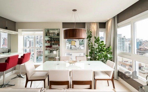 Vende-se luxuoso apartamento 3 suítes, 2 vagas a 50m da Encol - 148m² - Bela Vista