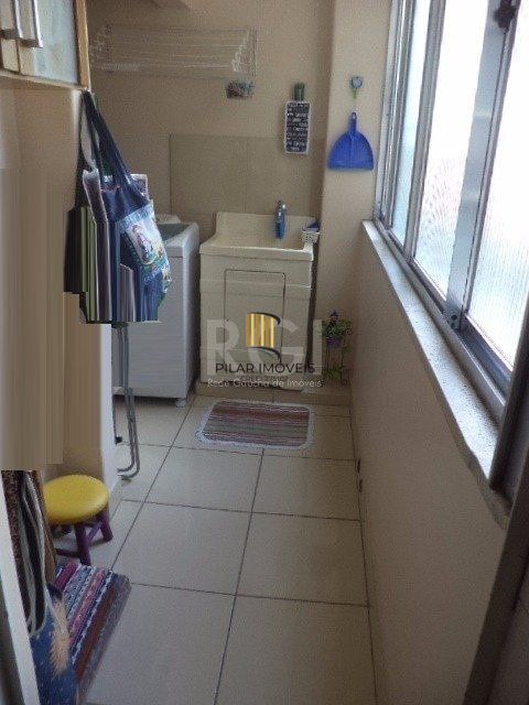 Vende-se apartamento com 2 quartos, 73m² – Centro Histórico