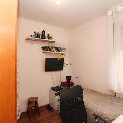 Vende-se apartamento com 2 quartos, 84 m² e 1 vaga - Menino Deus