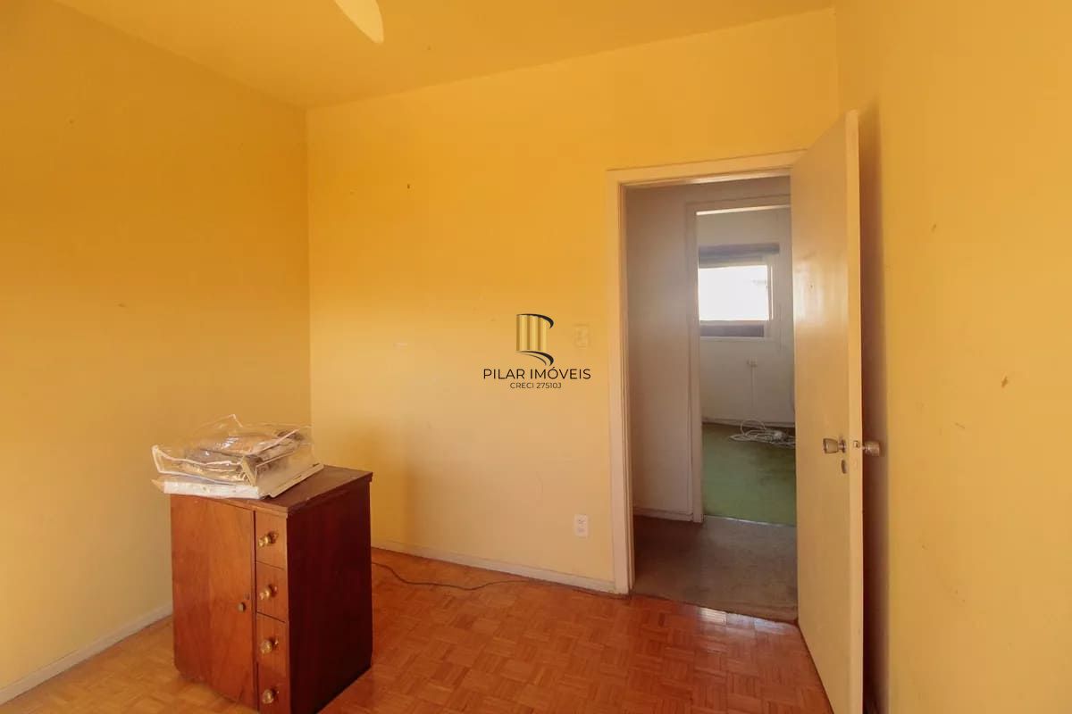 Vende-se apartamento com 4 quartos (1 suíte), 204 m² e 2 vagas - Rio Branco