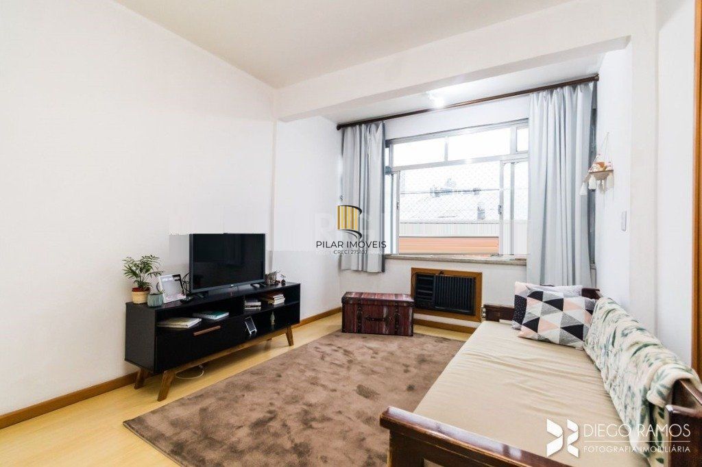 Apartamento para Venda - 79m², 2 dormitórios, 1 vaga - Partenon