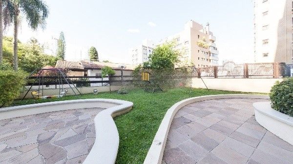 Apartamento com 4 suítes, churrasqueira e 3 vagas - 287m² - Bela Vista