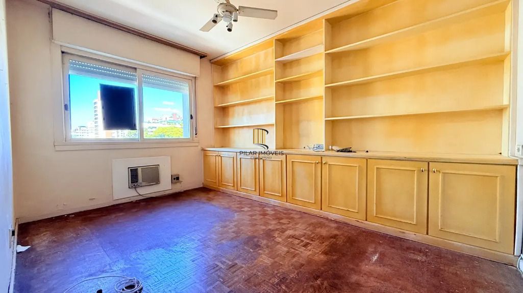 Apartamento alto padrão com 3 quartos, ótima localização e 173 m² - Moinhos de Vento