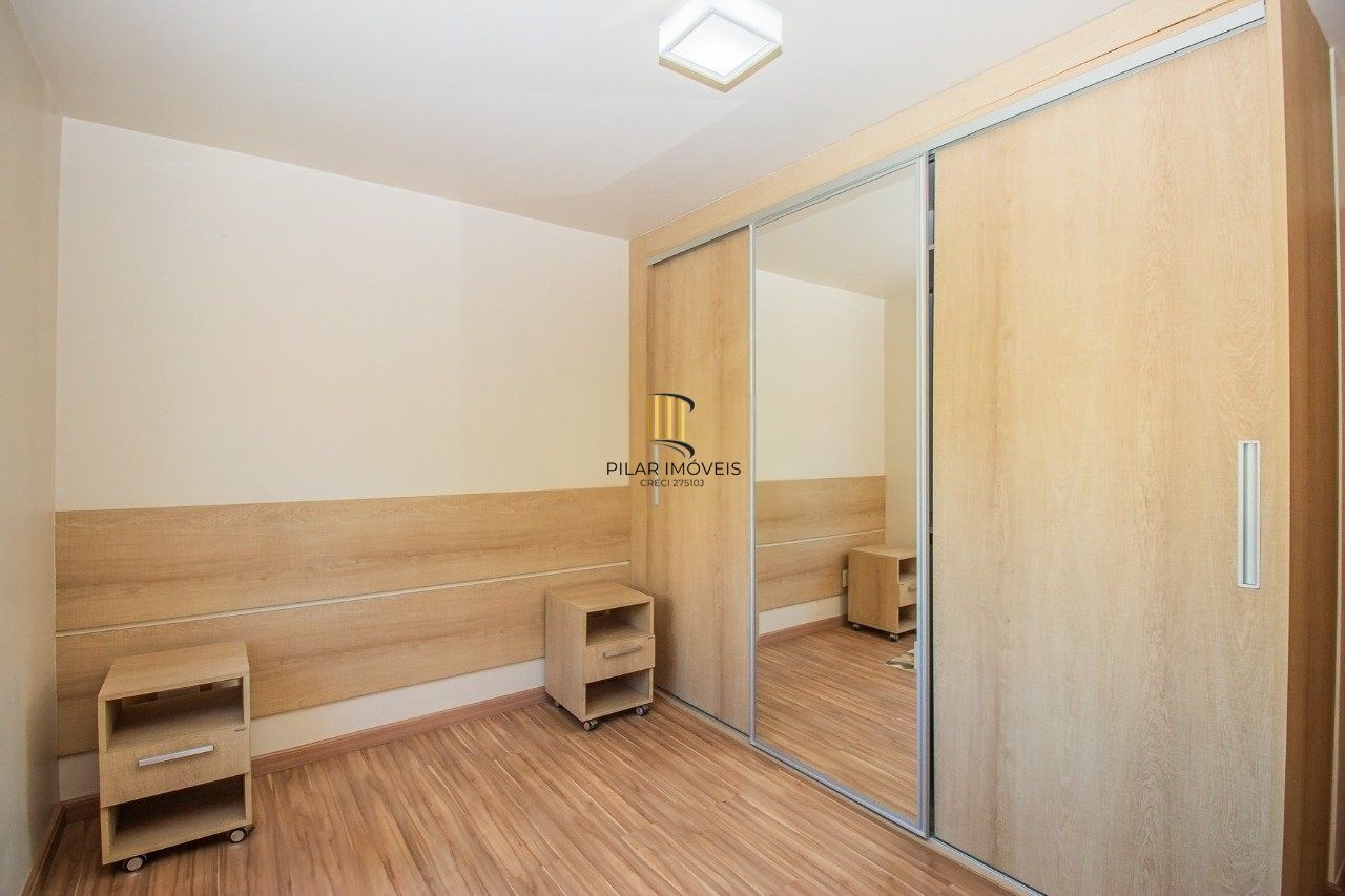 Apartamento com 70m², 2 dormitórios, 1 suíte, 1 vaga no bairro Higienópolis em Porto Alegre