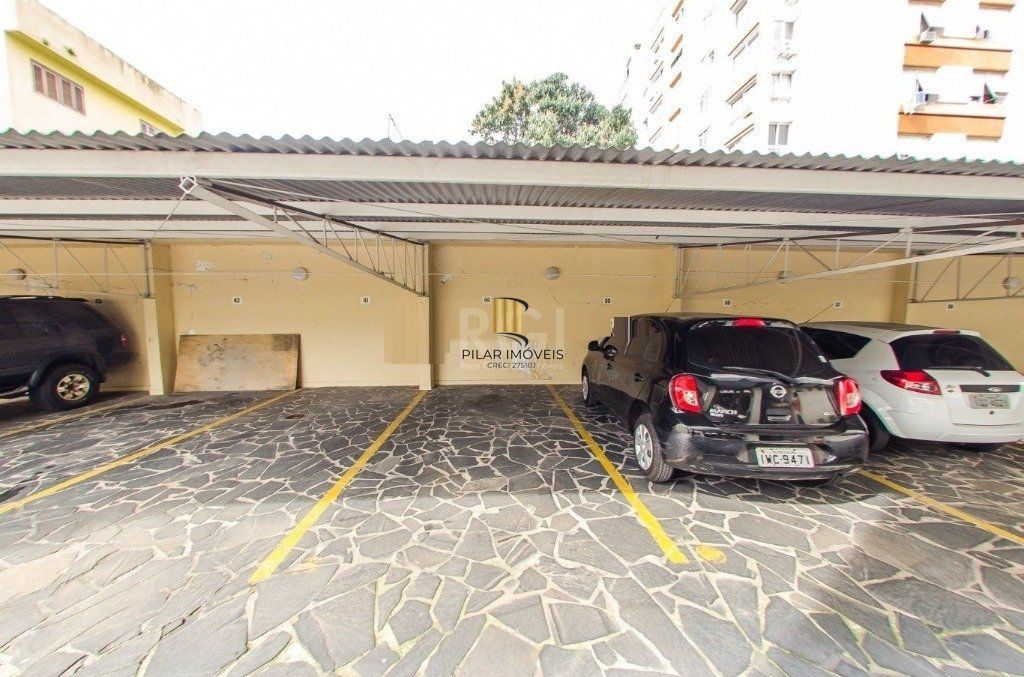 Apartamento para Venda - 72m², 2 dormitórios e 1 vaga - Mont Serrat