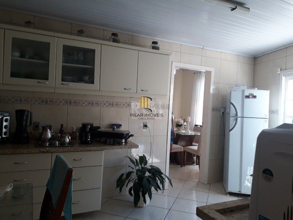 Casa para Venda - 152m², 3 dormitórios, sendo 1 suites, 1 vaga - Passo da Areia
