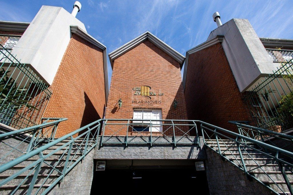 Casa Condominio para Venda - 193.67m², 3 dormitórios, sendo 1 suites, 3 vagas - Chácara das Pedras