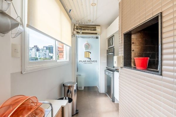 Vende-se apartamento com 3 quartos (1 suíte), 123m² e 2 vagas – Auxiliadora