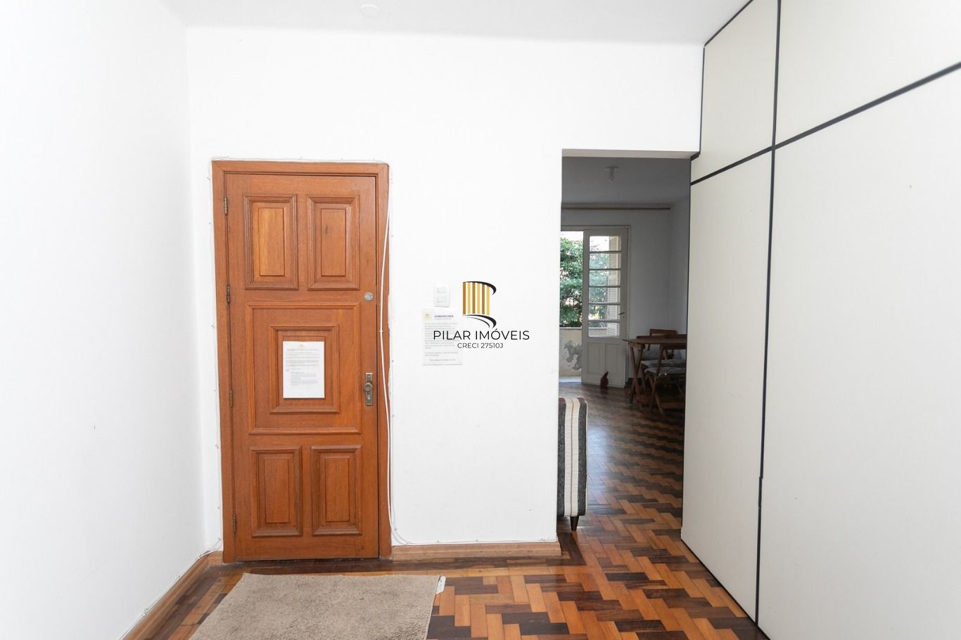 Vende-se apartamento com 3 quartos(1 suíte), 95m², sacada e 1 vaga - Bela Vista
