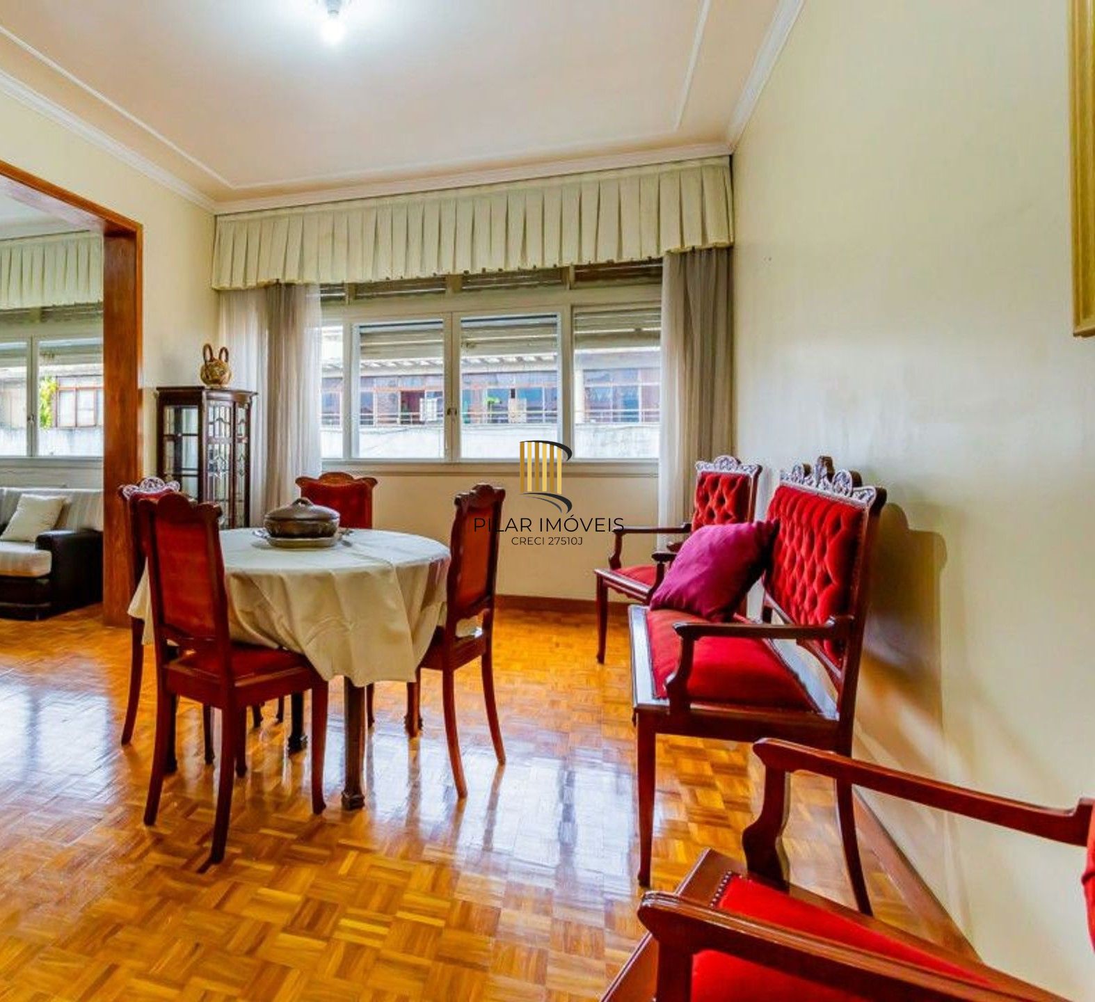Vende-se apartamento com 4 quartos (1 suíte), 196m² e 1 vaga - Independência