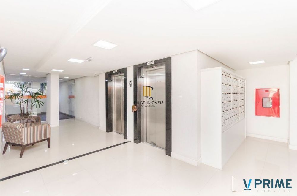 Vende-se apartamento com 3 quartos (1 suíte), 71 m² privativos e 2 vagas – Partenon