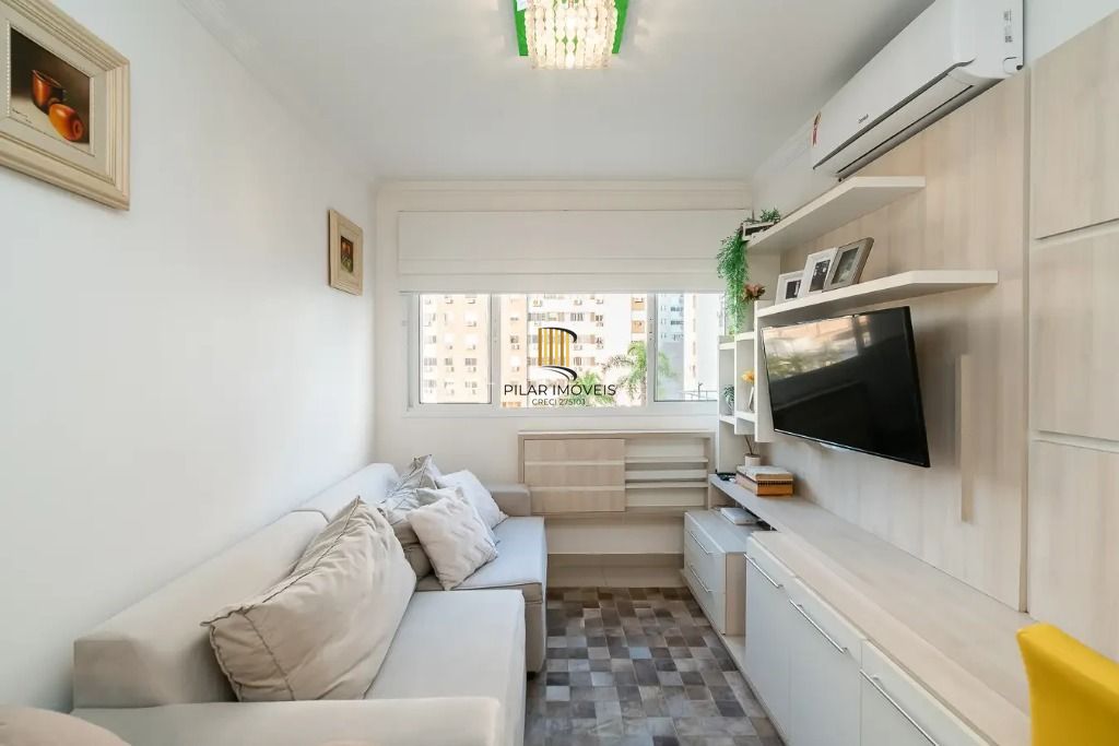Vende-se apartamento com 2 quartos, 55 m² e 1 vaga - Passo da Areia