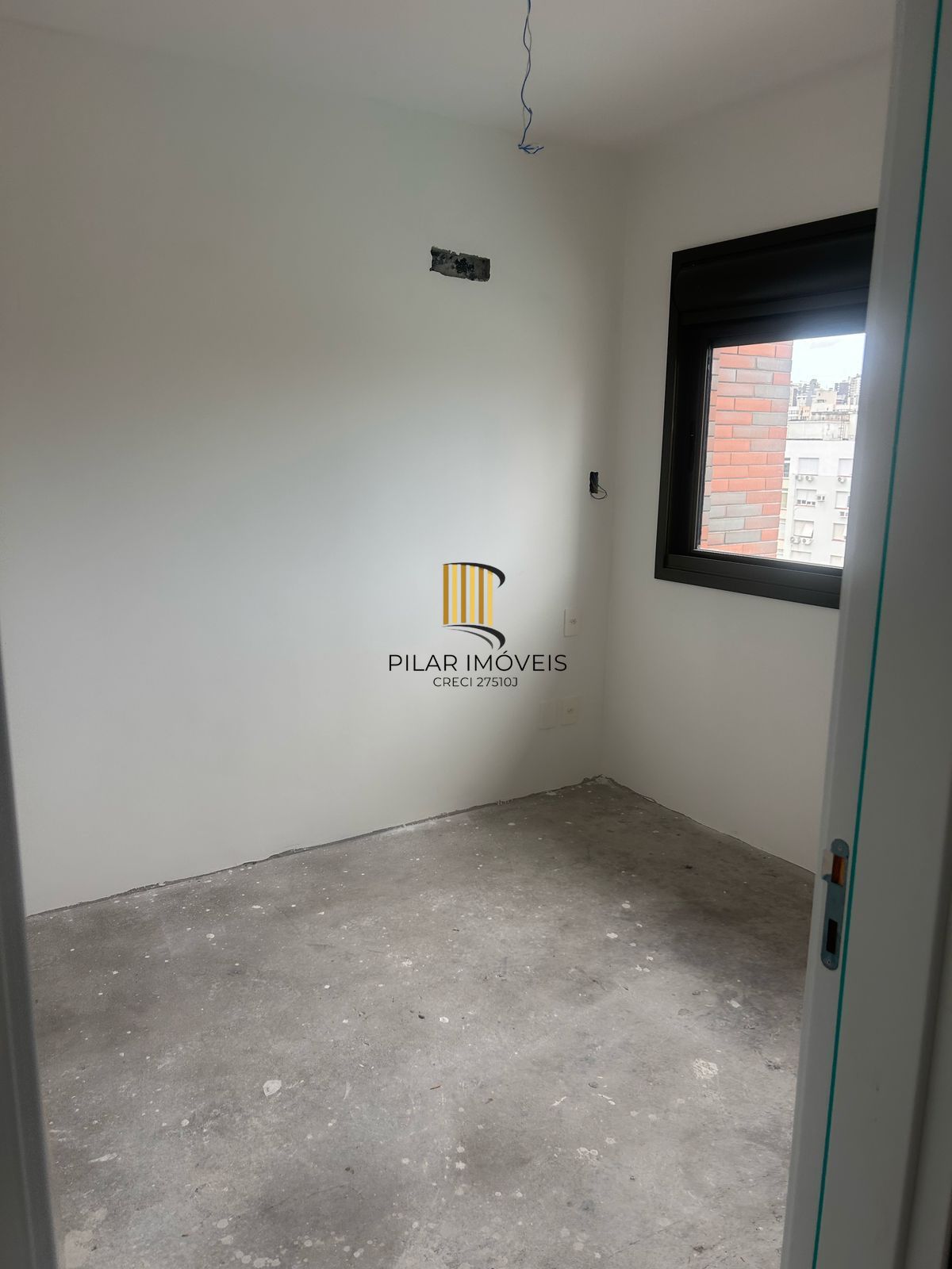Apartamento de 2 quartos com 88 m², 2 vagas, sacada e churrasqueira - Auxiliadora