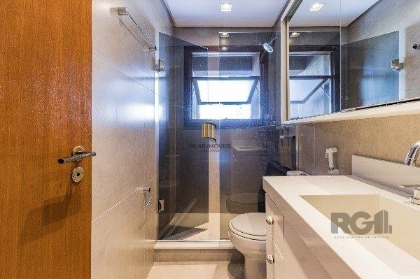 Vende-se luxuoso apartamento 3 quartos com suíte, 2 vagas, lareira, churrasqueira, próximo da encol - 133m² - Bela Vista