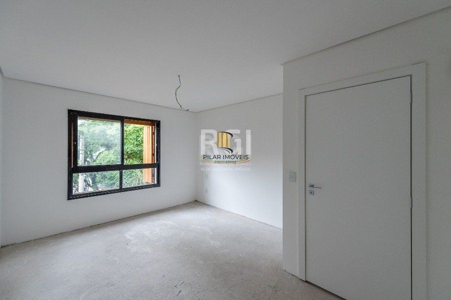 Apartamento para Venda - 102m², 2 suítes com 2 vagas - Petrópolis