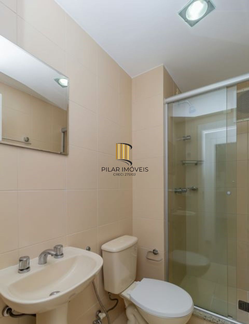 Vende-se apartamento com 2 quartos (1 suíte), 62m² e 1 vaga – Vila Ipiranga