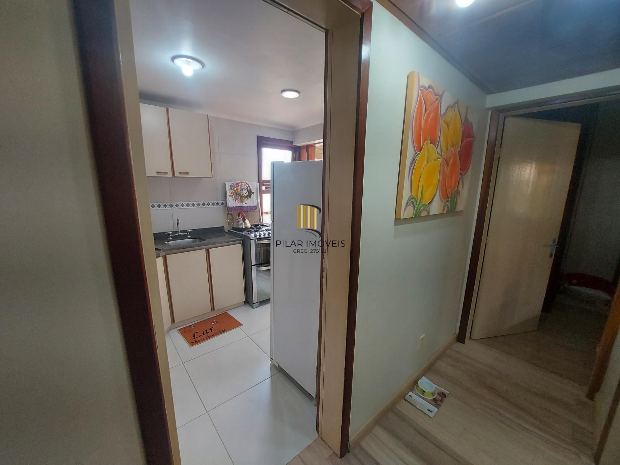 Vende-se apartamento de 2 quartos, 2 vagas, 74m² e sacada e churrasqueira - Higienópolis