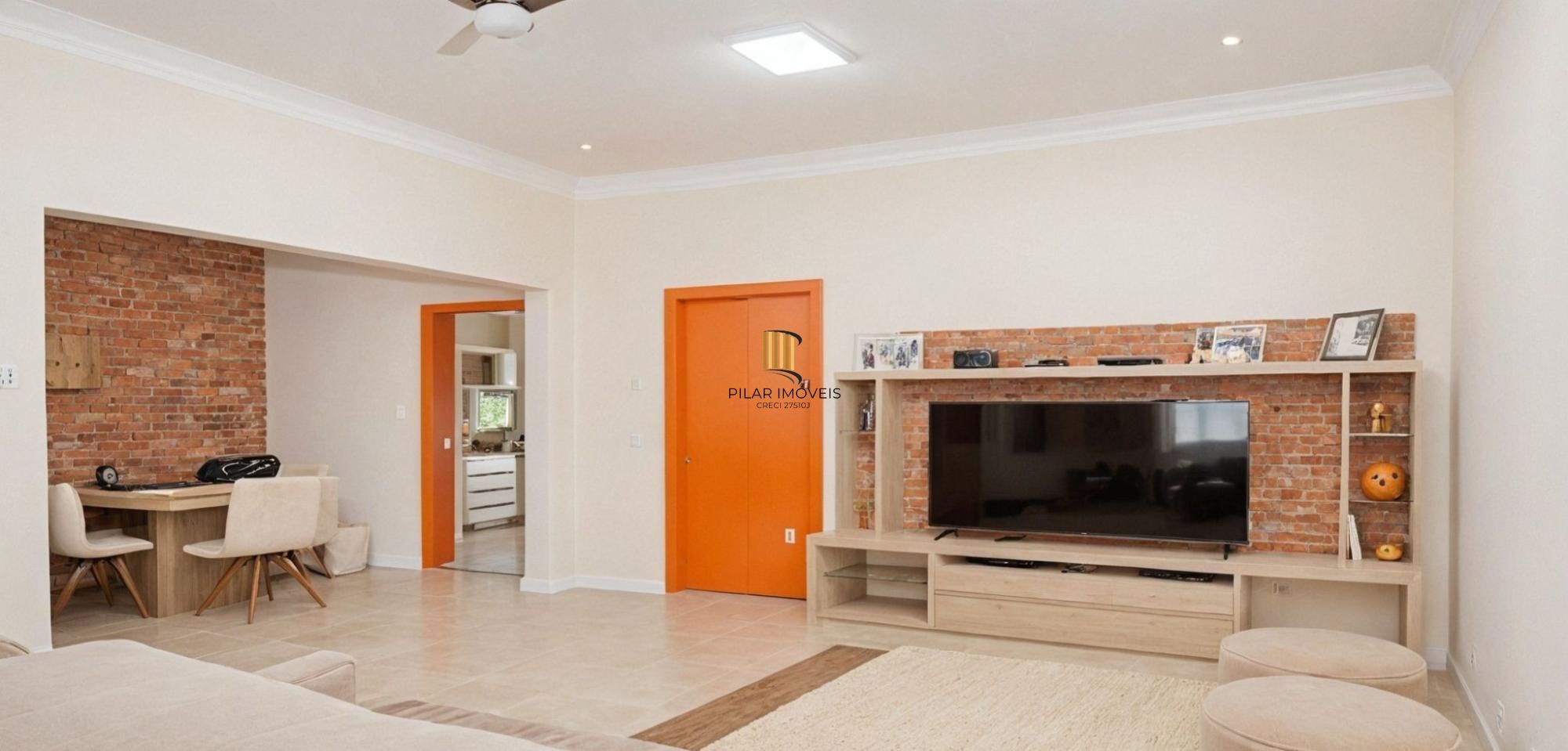 Vende-se amplo apartamento térreo com 3 quartos e 140m² - Rio Branco