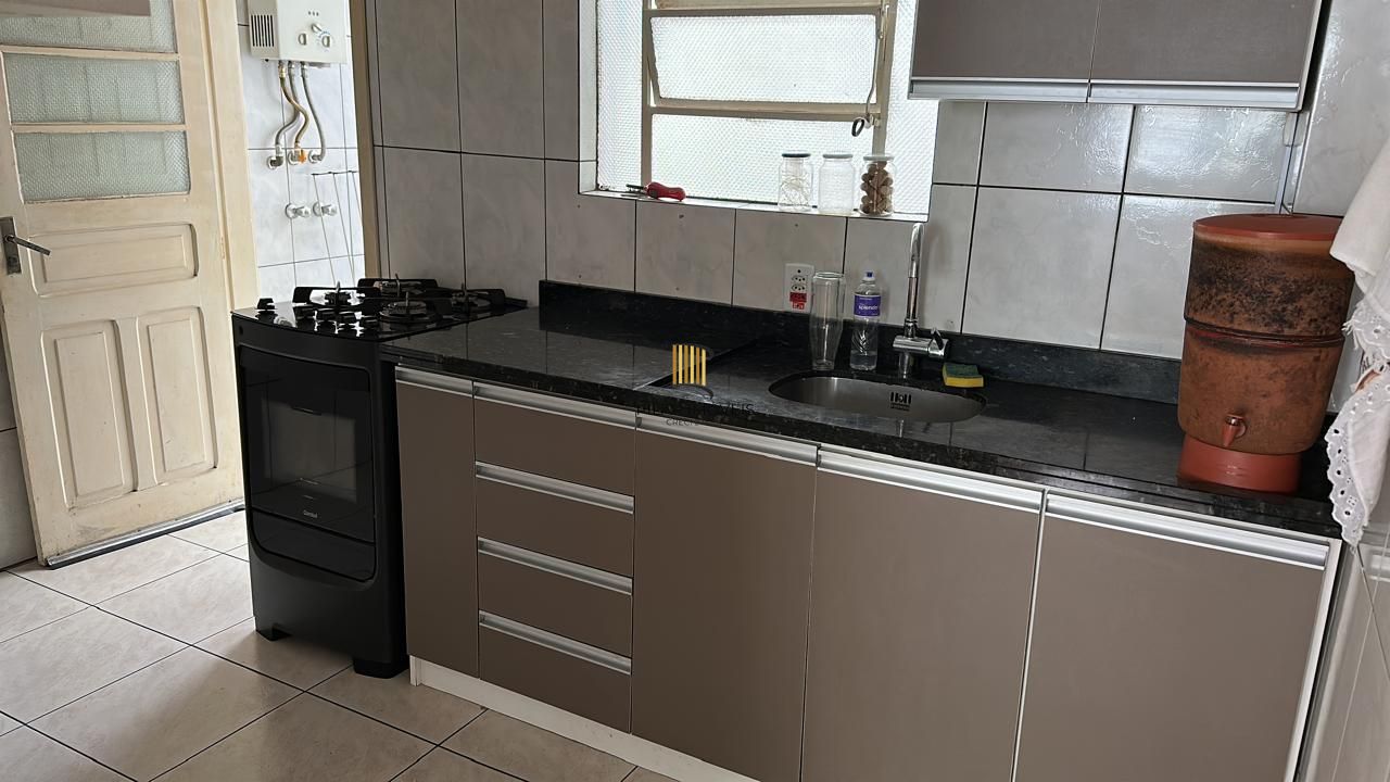 Vende-se apartamento com 1 quarto e 57,7 m² – Cidade Baixa