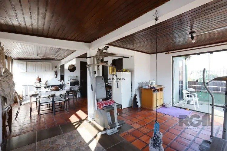 Vende-se ampla cobertura 3 quartos com vaga, lareira e churrasqueira - 175m² - Auxiliadora