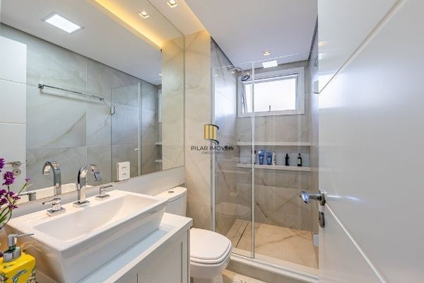 Apartamento alto padrão mobiliado com 3 suítes e 140 m² na Bela Vista