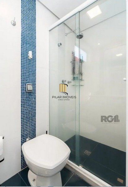 Vende-se apartamento 3 quartos com suíte e duas vagas - 134m² - Moinhos de Vento