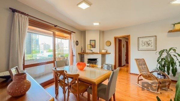 Vende-se amplo apartamento 3 quartos com suítes e 2 vagas ao lado do Parcão - 135m² - Rio Branco
