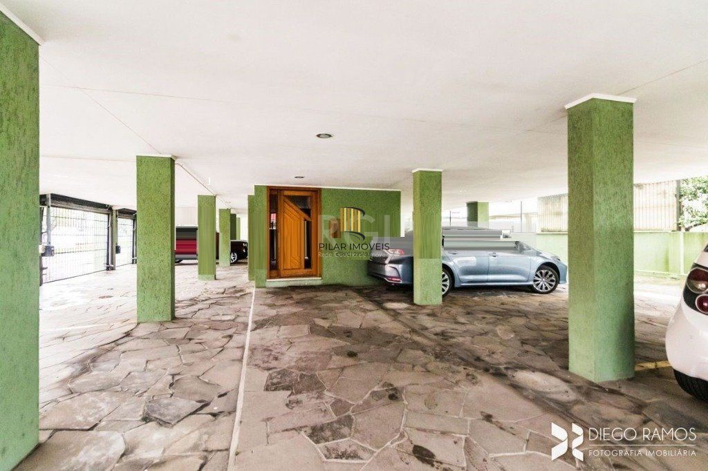 Apartamento para Venda - 79m², 2 dormitórios, 1 vaga - Partenon