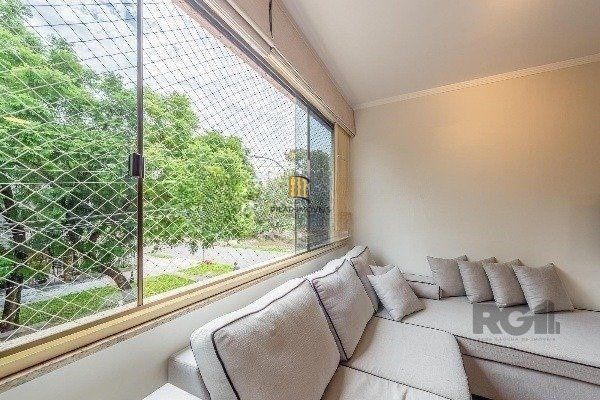 Vende-se apartamento 2 quartos com suíte, 2 vagas, cozinha americana com churrasqueira - 75m² -  Jardim Botânico