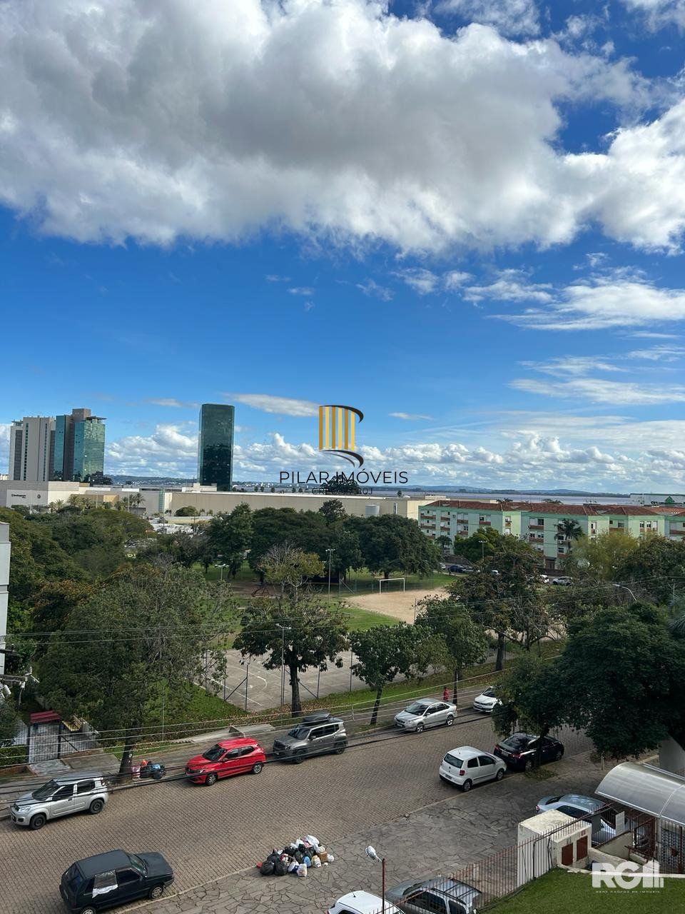 Apartamento com 2 dormitórios, próximo do Barra Shopping, no bairro Cristal, RS