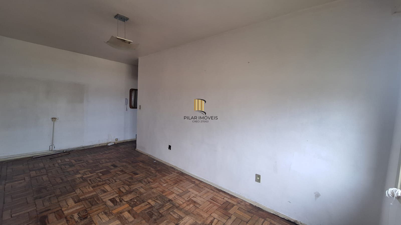 Apartamento para reformar  de 2 dormitórios com vista privilegiada