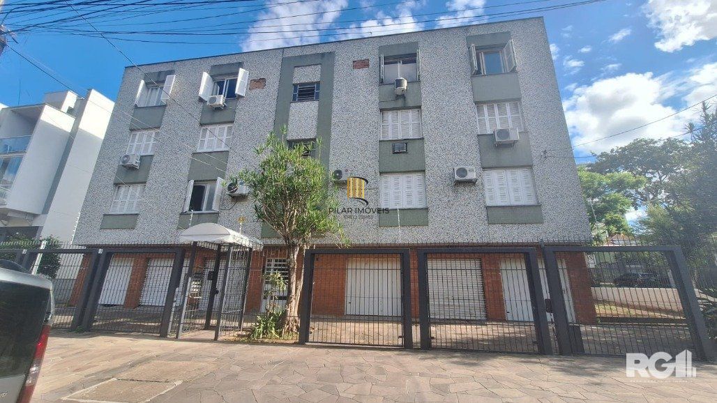 Apartamento com 2 dormitórios, 1 vaga coberta, no bairro Petrópolis, em  Porto Alegre, RS