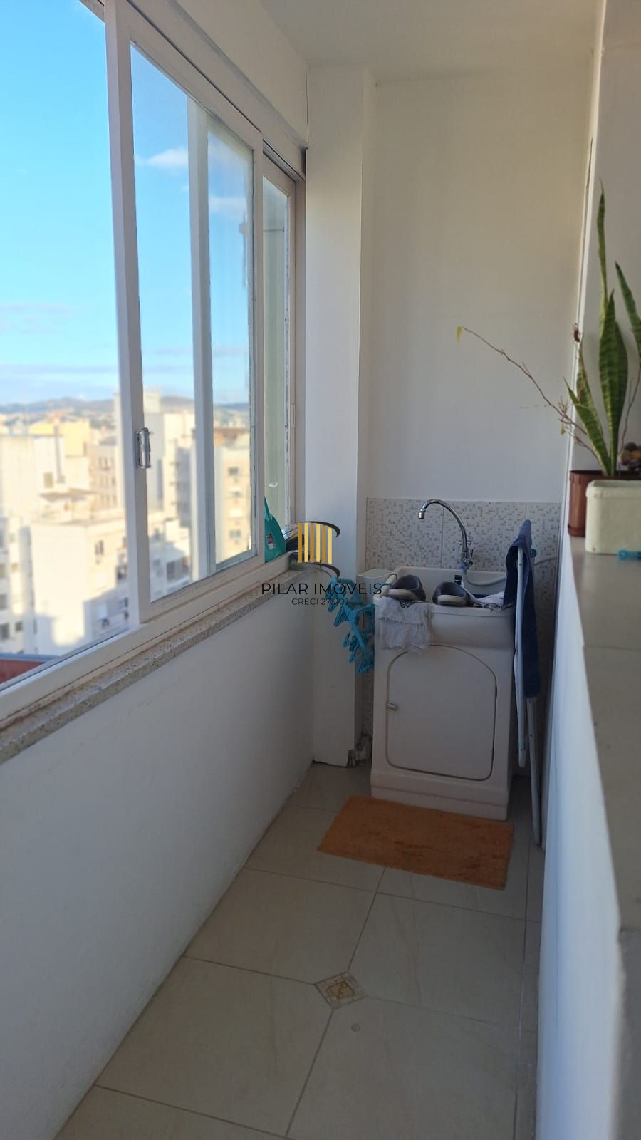 Apartamento  de 3 dormitórios  na Duque de Caxias  -  Centro de Porto Alegre/RS
