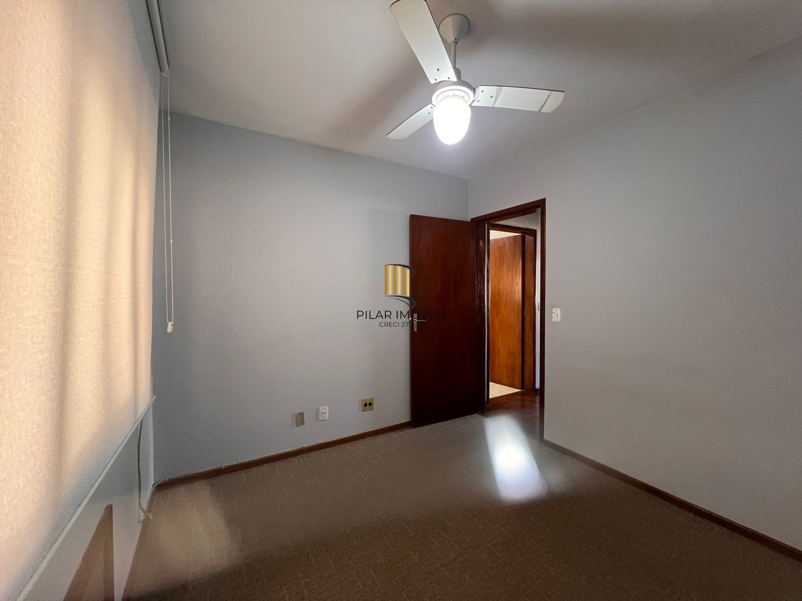 Apartamento com 2 dormitórios,1 vaga, no bairro Cristo Redentor, em Porto Alegre