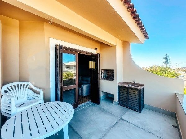 Apartamento à Venda no Centro de Xangri-Lá – A Uma Quadra do Mar!