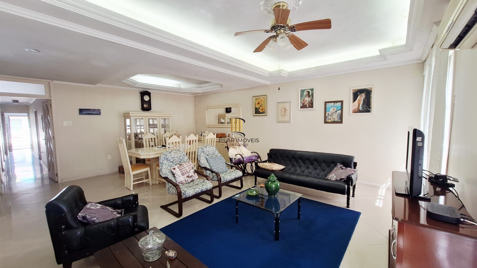 Casa com 4 dormitórios, piscina, 4 vagas, no bairro Teresópolis, Porto Alegre,RS