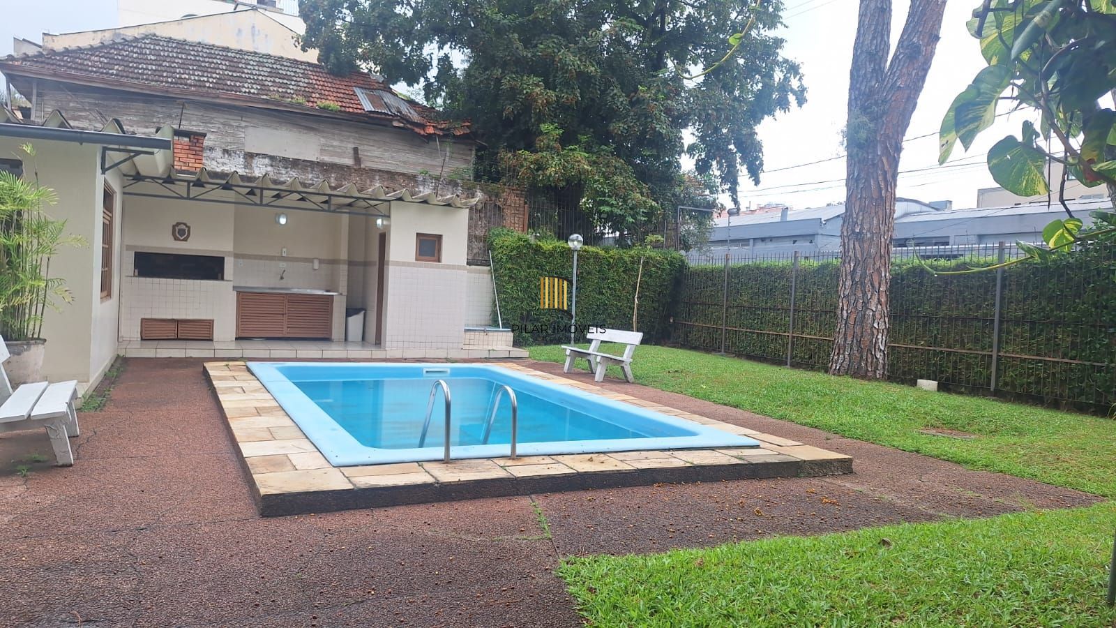 Apartamento 2 dormitórios bairro Jardim Botânico