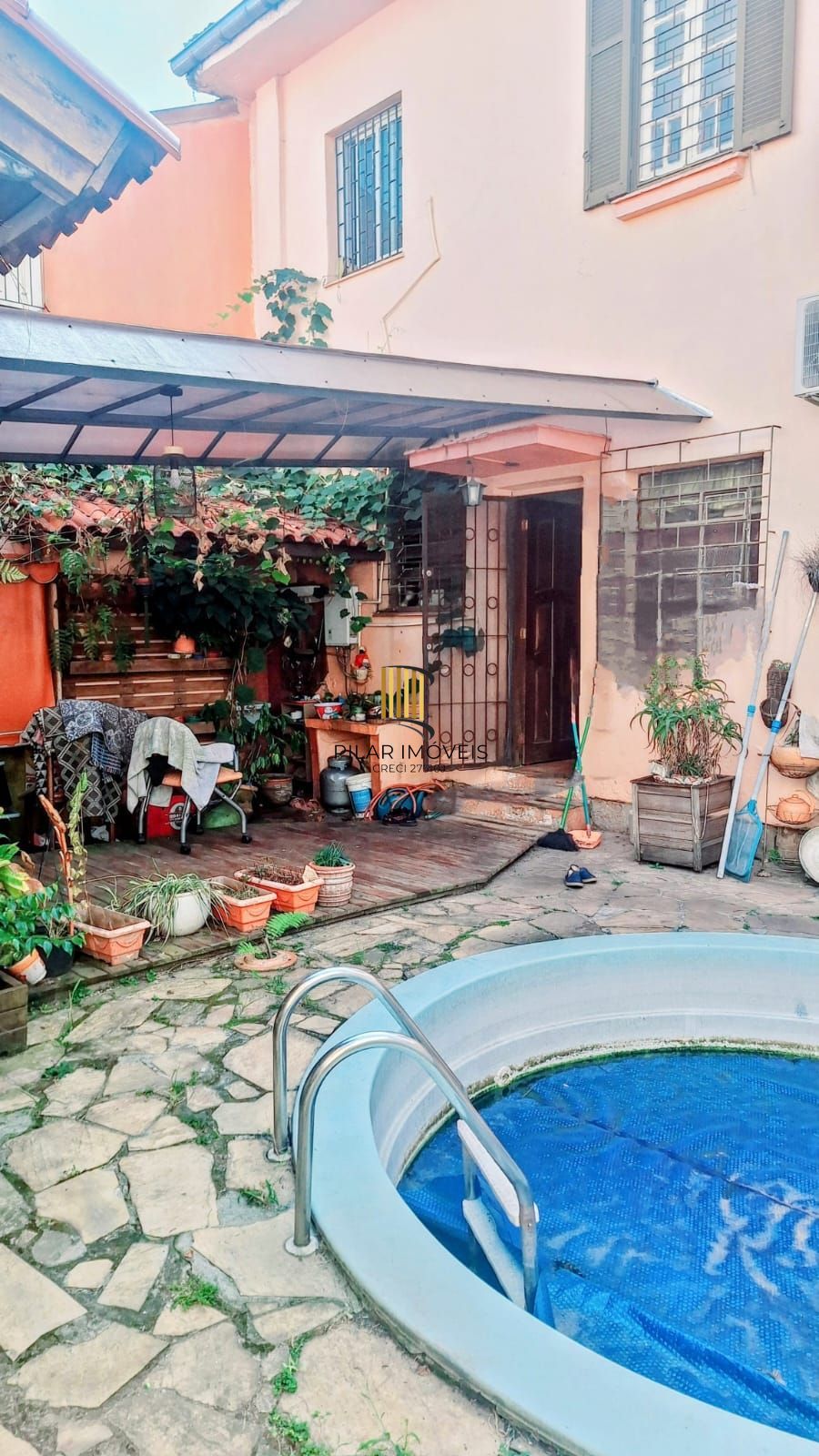 Casa com  5 quartos no bairro Petrópolis!