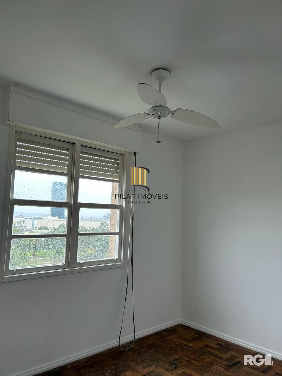 Apartamento com 2 dormitórios, próximo do Barra Shopping, no bairro Cristal, RS